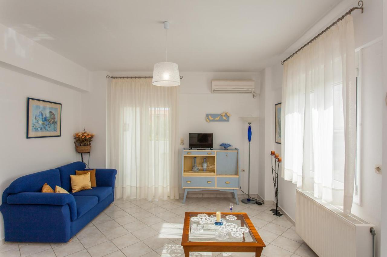 Water Lily Apartment By The Sea ريثيمنو المظهر الخارجي الصورة