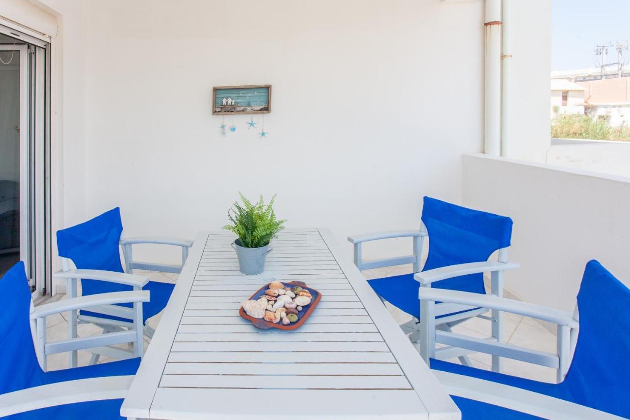 Water Lily Apartment By The Sea ريثيمنو المظهر الخارجي الصورة